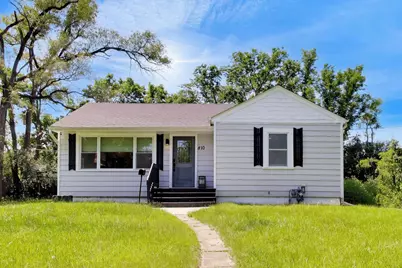 810 S Jackson Street, Hinsdale, IL 60521 - Photo 1