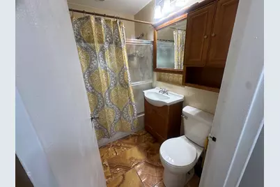 15111 Woodlawn Avenue, Dolton, IL 60419 - Photo 10