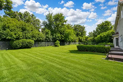 1685 Marion Street, Roselle, IL 60172 - Photo 74