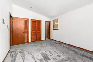 3S984 Oakland Ln, North Aurora, IL 60542 - Photo 18