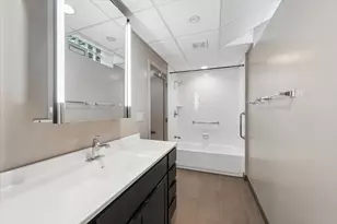 6829 S Constance Ave, Chicago, IL 60649 - Photo 24
