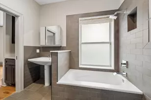 6829 S Constance Ave, Chicago, IL 60649 - Photo 14