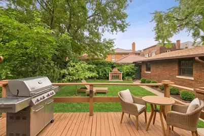 6829 S Constance Avenue, Chicago, IL 60649 - Photo 10