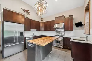 6829 S Constance Ave, Chicago, IL 60649 - Photo 8