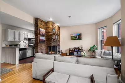 800 W George Street #2, Chicago, IL 60657 - Photo 4