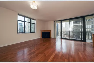 630 N State Street #2202, Chicago, IL 60654 - Photo 2