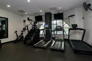 630 N State St, Chicago, IL 60654 - Photo 10