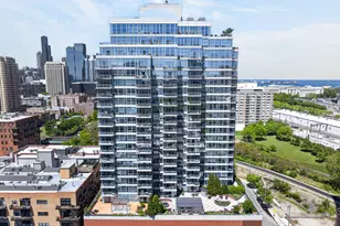 1600 S Prairie Ave, Chicago, IL 60616 - Photo 1
