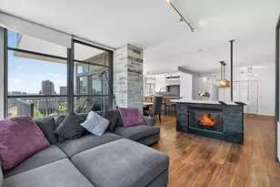 1600 S Prairie Ave, Chicago, IL 60616 - Photo 4