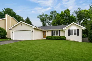 5011 Trafford Dr, Loves Park, IL 61111 - Photo 1