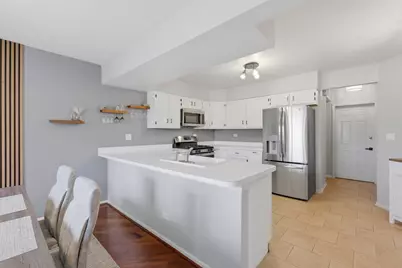 1729 Pebble Beach Court, Hoffman Estates, IL 60169 - Photo 8
