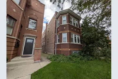 1233 S 59th Avenue, Cicero, IL 60804 - Photo 1