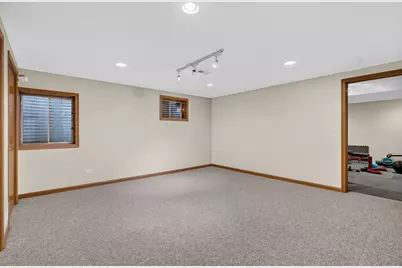 450 Ford Lane, Bartlett, IL 60103 - Photo 30