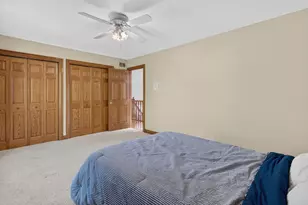 450 Ford Ln, Bartlett, IL 60103 - Photo 22