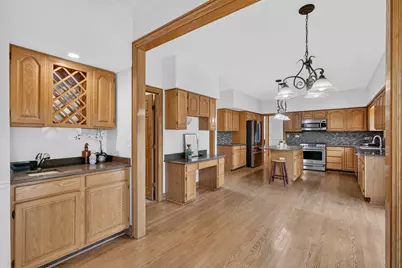 450 Ford Lane, Bartlett, IL 60103 - Photo 8