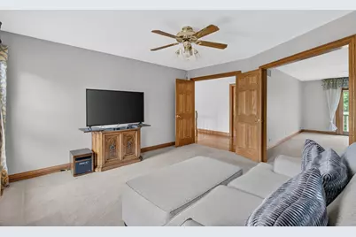 450 Ford Lane, Bartlett, IL 60103 - Photo 14