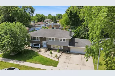 935 E 169th Street, South Holland, IL 60473 - Photo 2