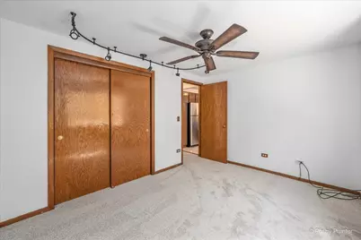 5312 W Windsor Avenue #2W, Chicago, IL 60630 - Photo 12