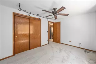 5312 W Windsor Ave, Chicago, IL 60630 - Photo 12