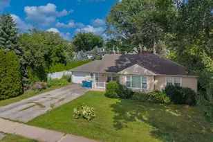937 S Madison St, Hinsdale, IL 60521 - Photo 8
