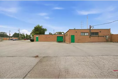 800 E 31st Street, La Grange Park, IL 60526 - Photo 4