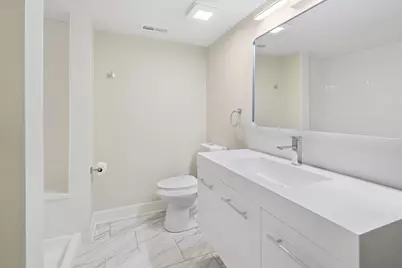 2121 W 71st Place, Chicago, IL 60636 - Photo 12
