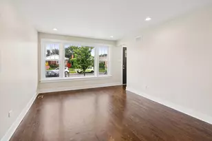 2121 W 71st Pl, Chicago, IL 60636 - Photo 4