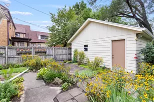 221 N Highland Ave, Rockford, IL 61107 - Photo 18