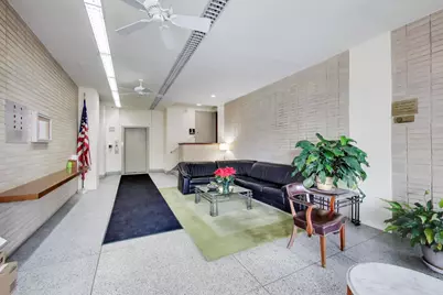 5050 S East End Avenue #3B, Chicago, IL 60615 - Photo 4