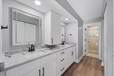 938 Hidden Lake Drive #938, Buffalo Grove, IL 60089 - Photo 18
