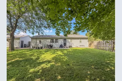810 N 4th Street, Saint John, IL 61873 - Photo 40