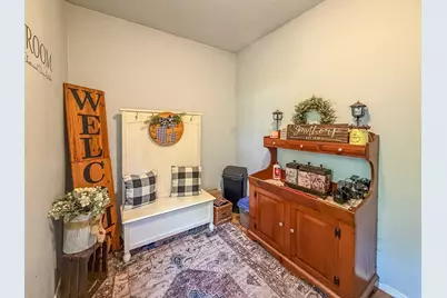 810 N 4th Street, Saint John, IL 61873 - Photo 16