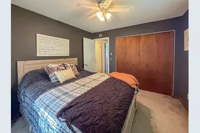 810 N 4th Street, Saint John, IL 61873 - Photo 32