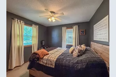 810 N 4th Street, Saint John, IL 61873 - Photo 30