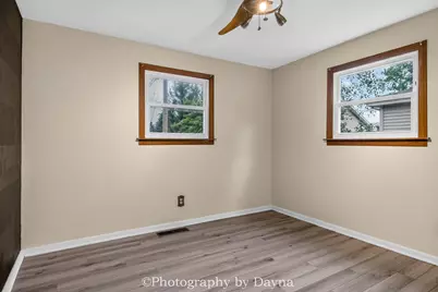 18 N West Avenue, Bourbonnais, IL 60914 - Photo 12