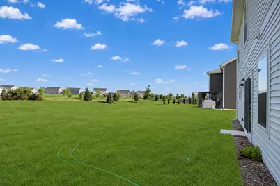 101 Fieldcrest Avenue, Hampshire, IL 60140 - Photo 28