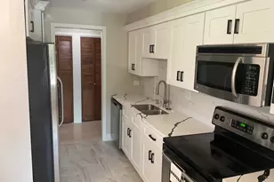 1515 E Central Rd, Arlington Heights, IL 60005 - Photo 6