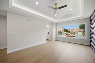 9243 S Francisco Ave, Evergreen Park, IL 60805 - Photo 6