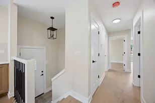 9243 S Francisco Ave, Evergreen Park, IL 60805 - Photo 10