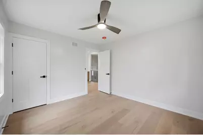 9243 S Francisco Avenue, Evergreen Park, IL 60805 - Photo 24