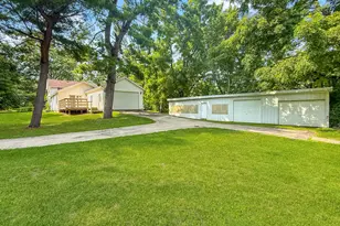 2313 4th St, Oregon, IL 61061 - Photo 32