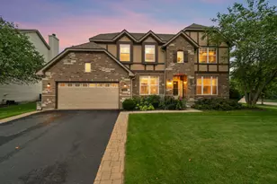 710 Northgate Dr, Sycamore, IL 60178 - Photo 1