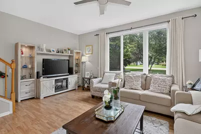 2940 Stonewater Drive, Naperville, IL 60564 - Photo 4