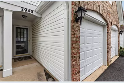 2940 Stonewater Drive, Naperville, IL 60564 - Photo 2