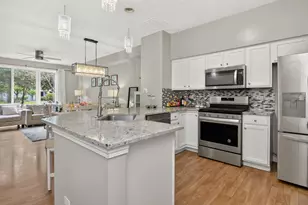 2940 Stonewater Dr, Naperville, IL 60564 - Photo 8