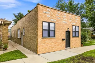 7120 W Highland Ave, Chicago, IL 60631 - Photo 1