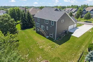 3687 Peregrine Way, Elgin, IL 60124 - Photo 32
