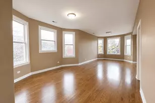 1807 N Lawndale Ave, Chicago, IL 60647 - Photo 2