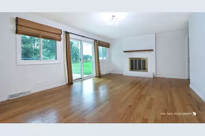 605 W Gilbert Road, Palatine, IL 60067 - Photo 8