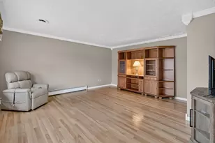 1817 Root St, Crest Hill, IL 60403 - Photo 6